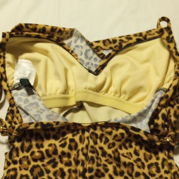 Aqua Green Cheetah Print One Piece Women's Suimsuit/Bathing Suit Small - Picture 6 of 9